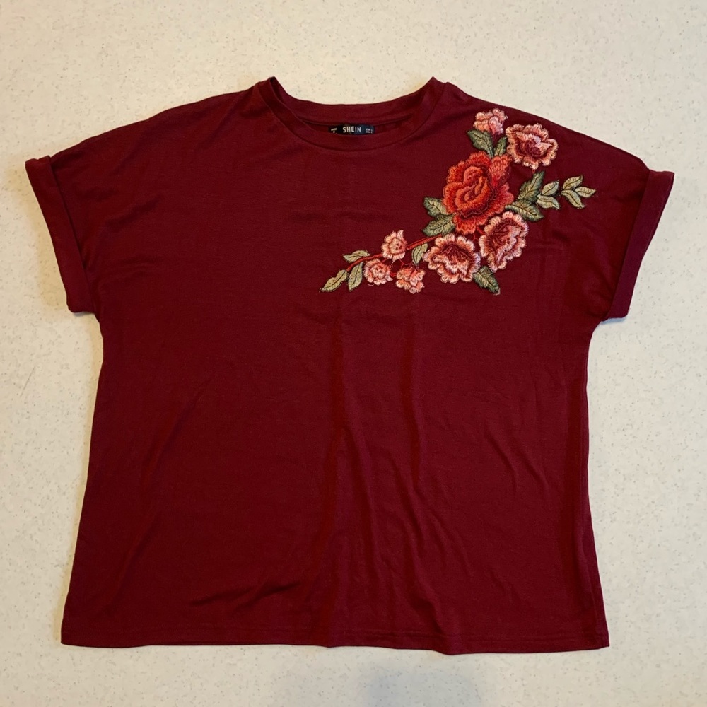 Flower applications blouse